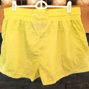Nine west womens large neon yellow/green large athletic shorts